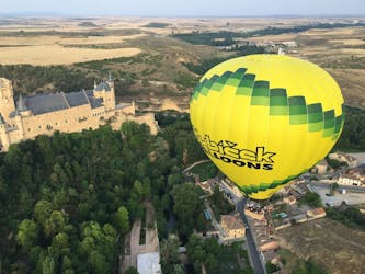 Полет на воздушном шаре в Сеговию с пересадкой из Мадрида
